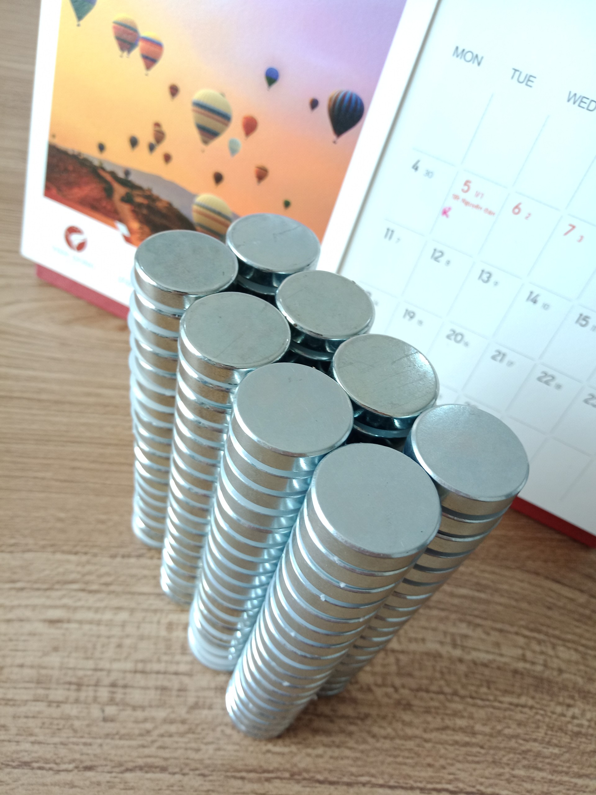 10 Viên Nam Châm Đất Hiếm Loại Tròn 20x5mm Mạ Kẽm Lực Từ N35 Cực Mạnh