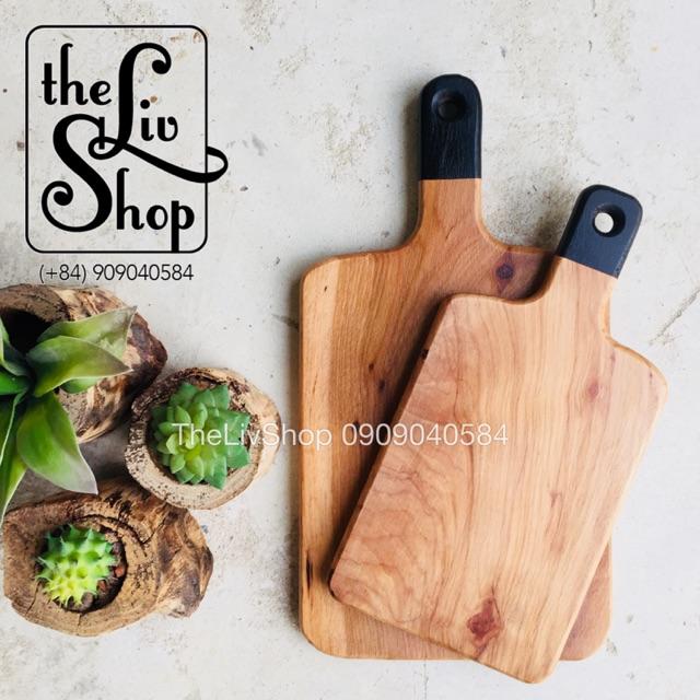 Bộ hai thớt gỗ hồ đào Anh & Em
