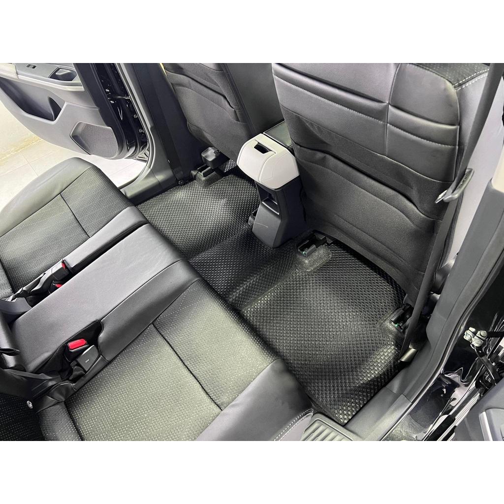 Thảm lót sàn ô tô KATA cho xe Toyota Veloz - Khít với sàn xe, Chống trơn, Không mùi, Không ẩm mốc