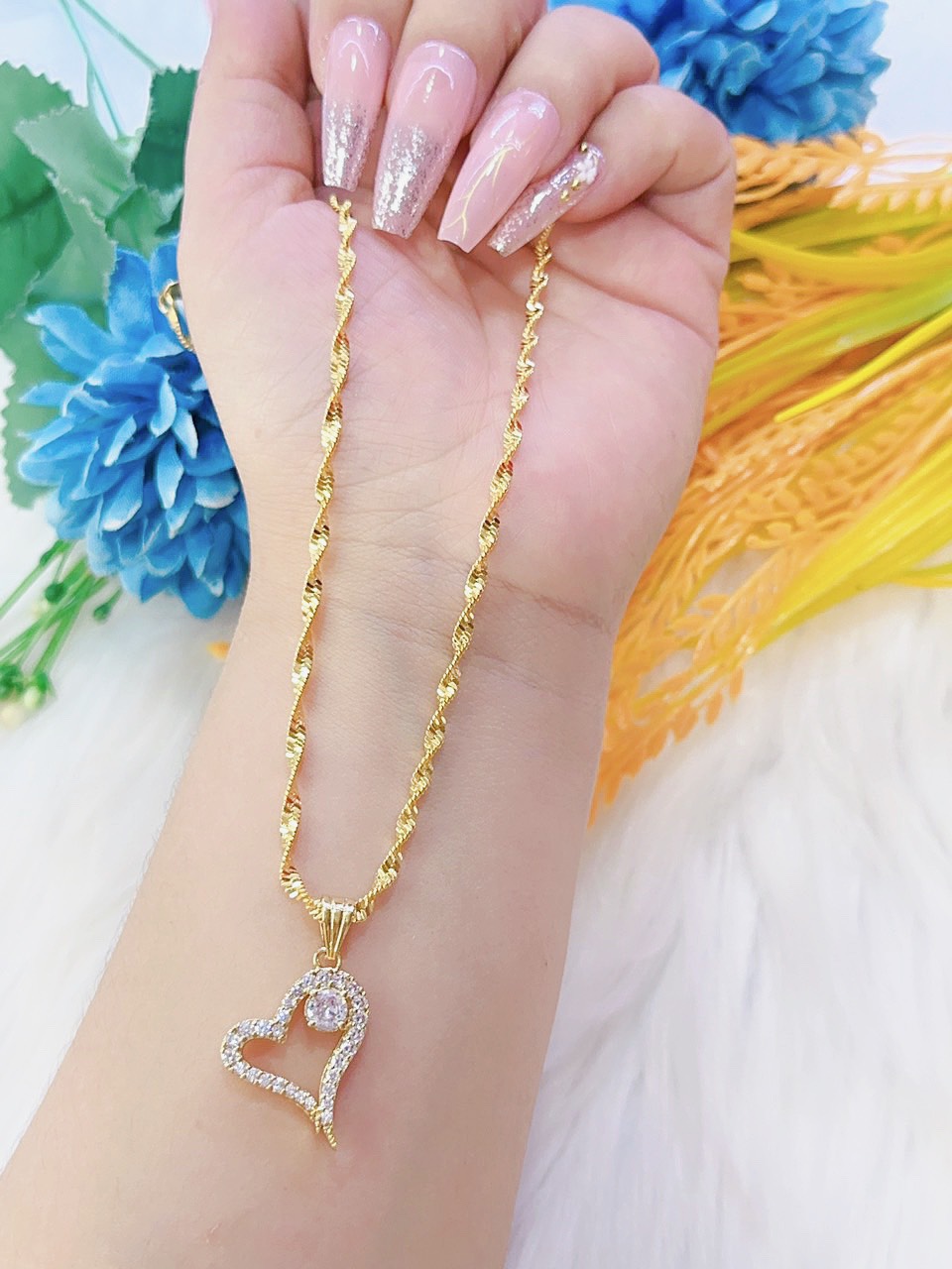 Dây chueyenf nữ mặt xoàn mạ 18.k siêu xinh