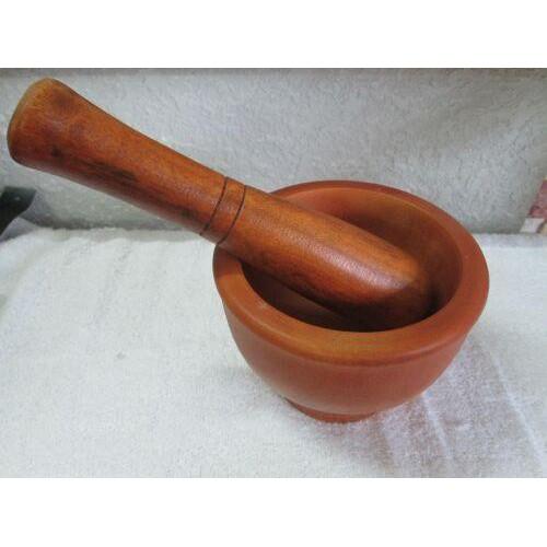 Bộ Cối chày bằng gỗ giã tỏi ,gừng ,hành tiện lợi mẫu mới loại to 14cm chắc chắn