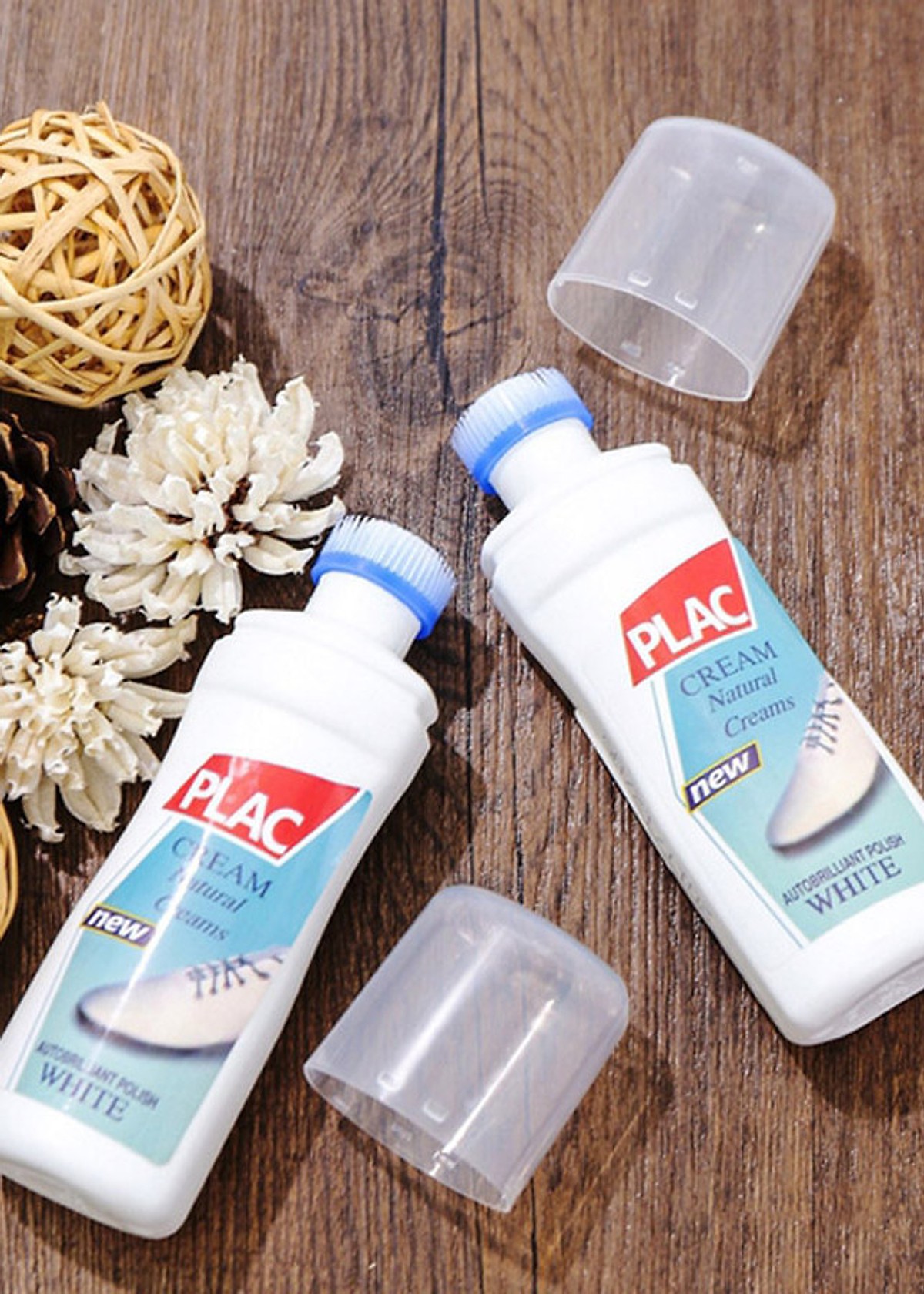 Combo 2 Chai Xịt có đầu cọ Tẩy Giầy Dép Túi Xách siêu trắng - 100ml