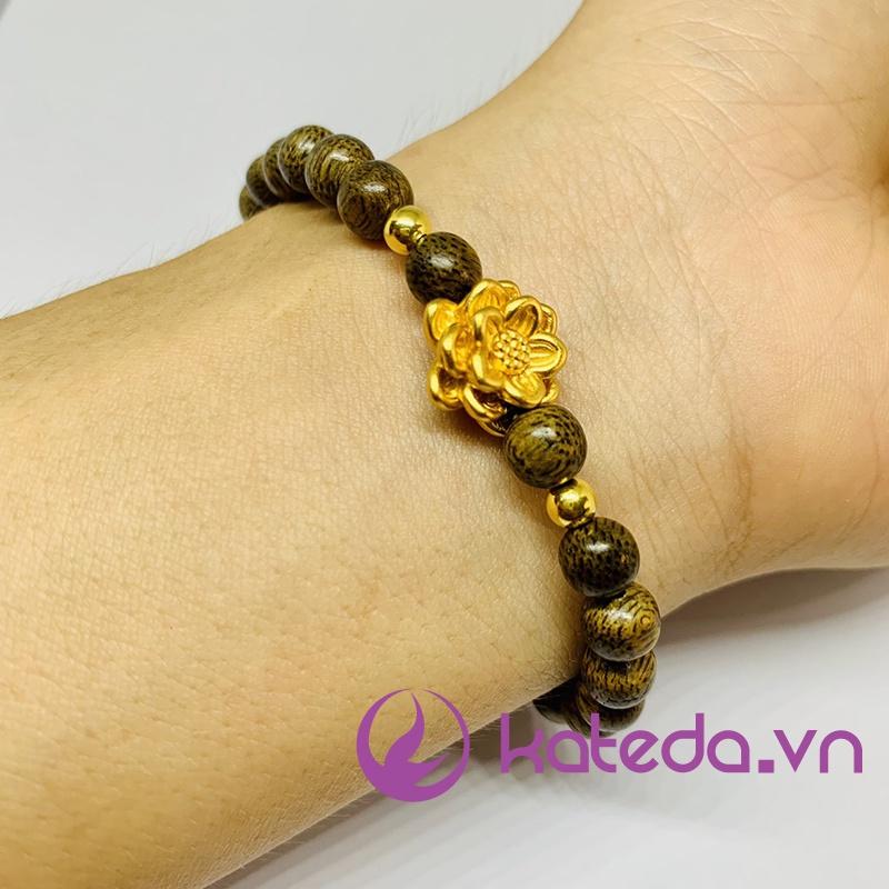 Vòng trầm tốc mix charm sen bạc S999 mạ vàng