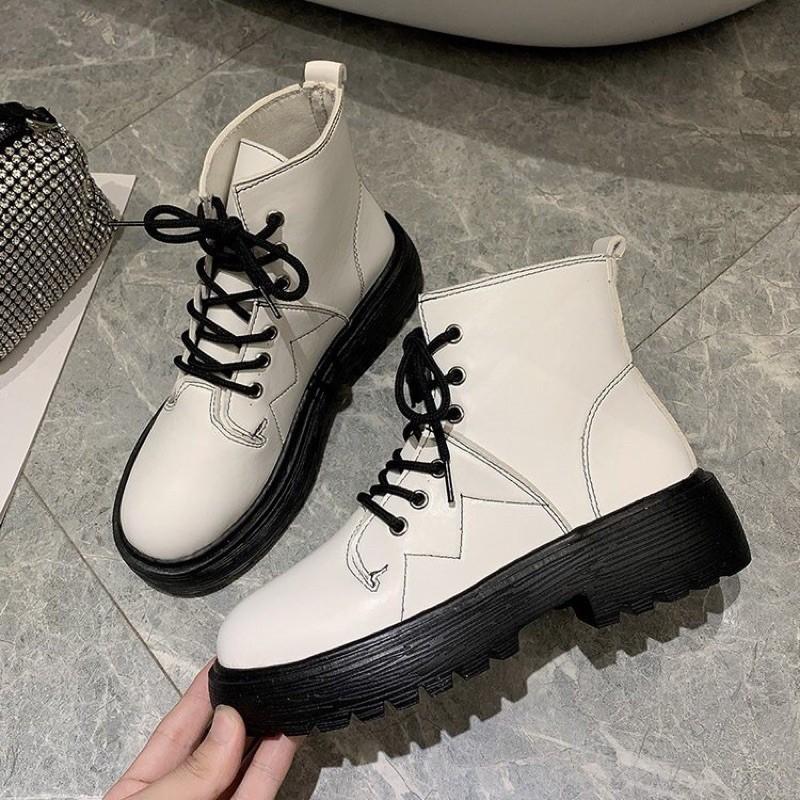 Giày Bốt 2 màu đen trắng phong cách boots ulzzang phòng cách hàn quốc cho nữ