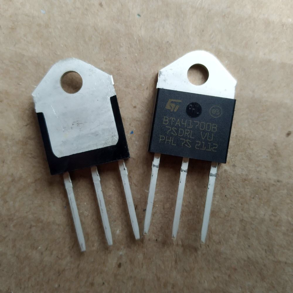 Hình ảnh linh kiện Triac BTA41-700B  41A 700V TO-3P