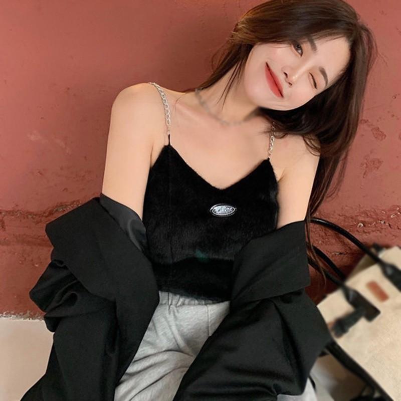 Áo Hai Dây Cổ Chữ V Dáng Ôm Quyến Rũ Cho Nữ