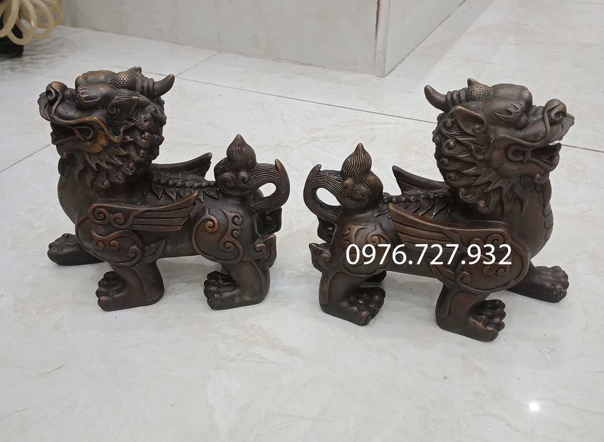 Tỳ hưu phong thủy hút tài lộc, tỳ hưu bằng đồng giả cổ, vật phẩm phong thủy