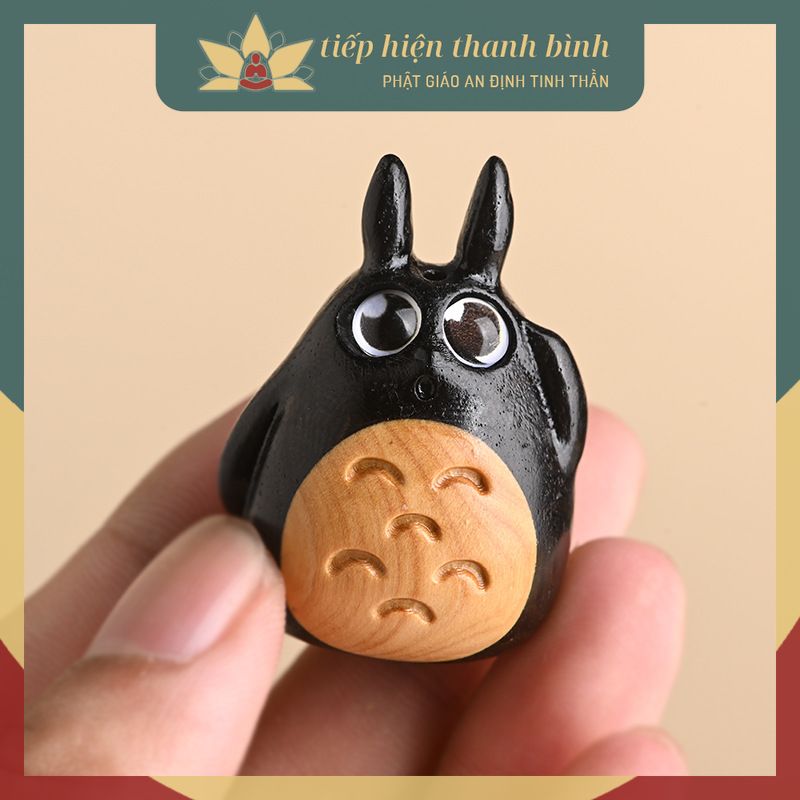 Tượng Totoro Gỗ Mun Làm Móc Khóa