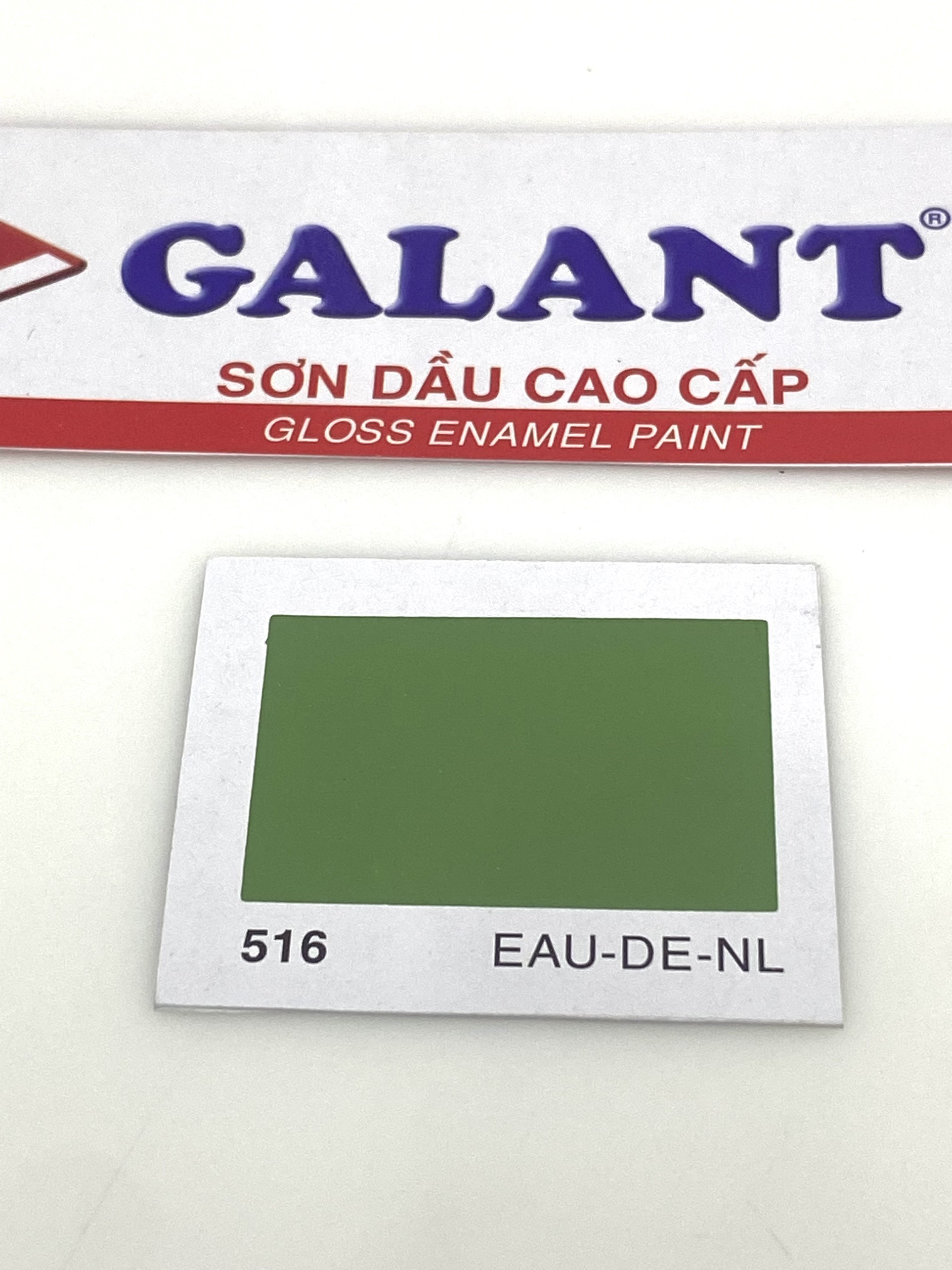 Sơn dầu Galant màu Eau-De-NL 516 _ 0.8L