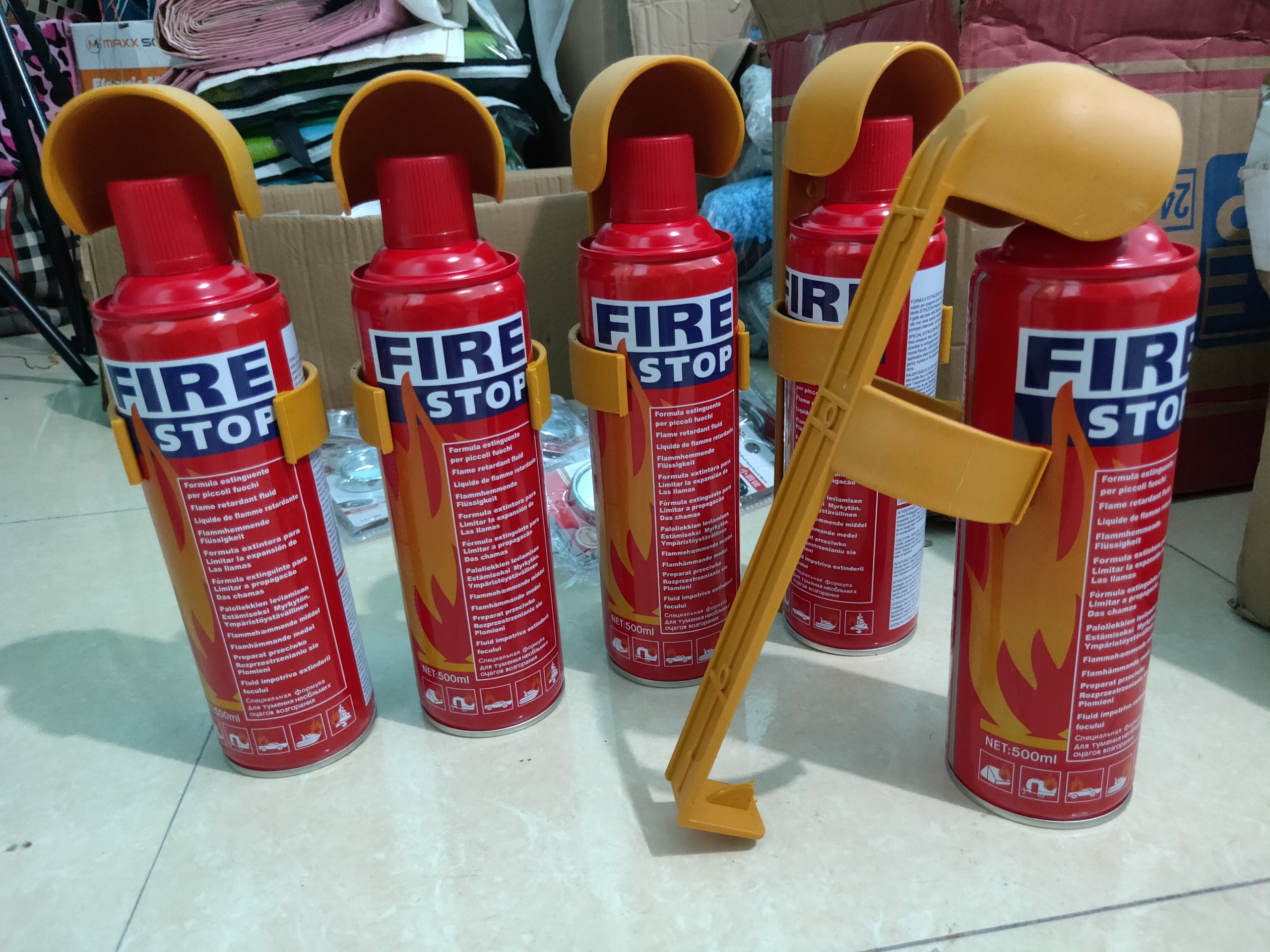 Bình chữa cháy mini Fire Stop 500ml dùng cho Xe hơi dạng xịt bọt