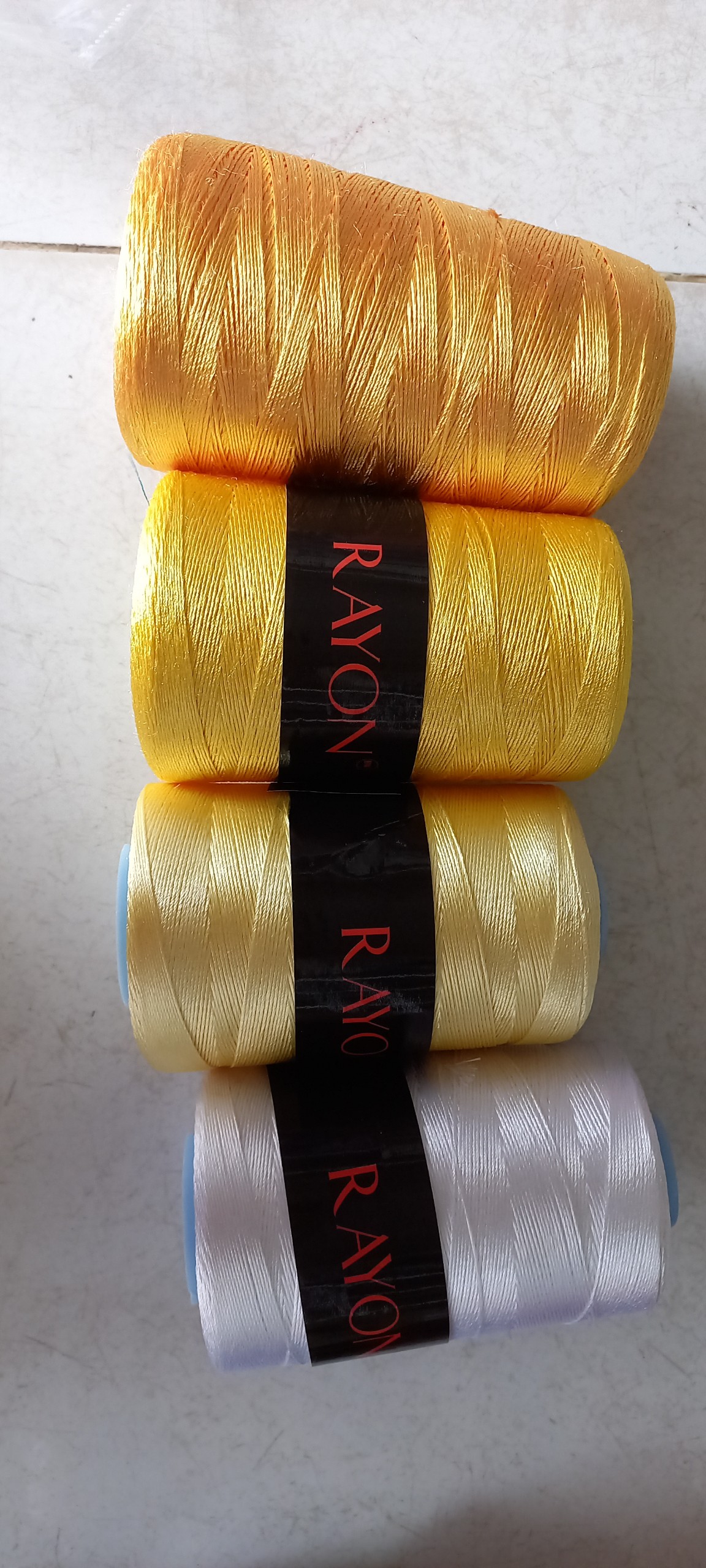 Sợi rayon dùng trong đan móc màu số 1