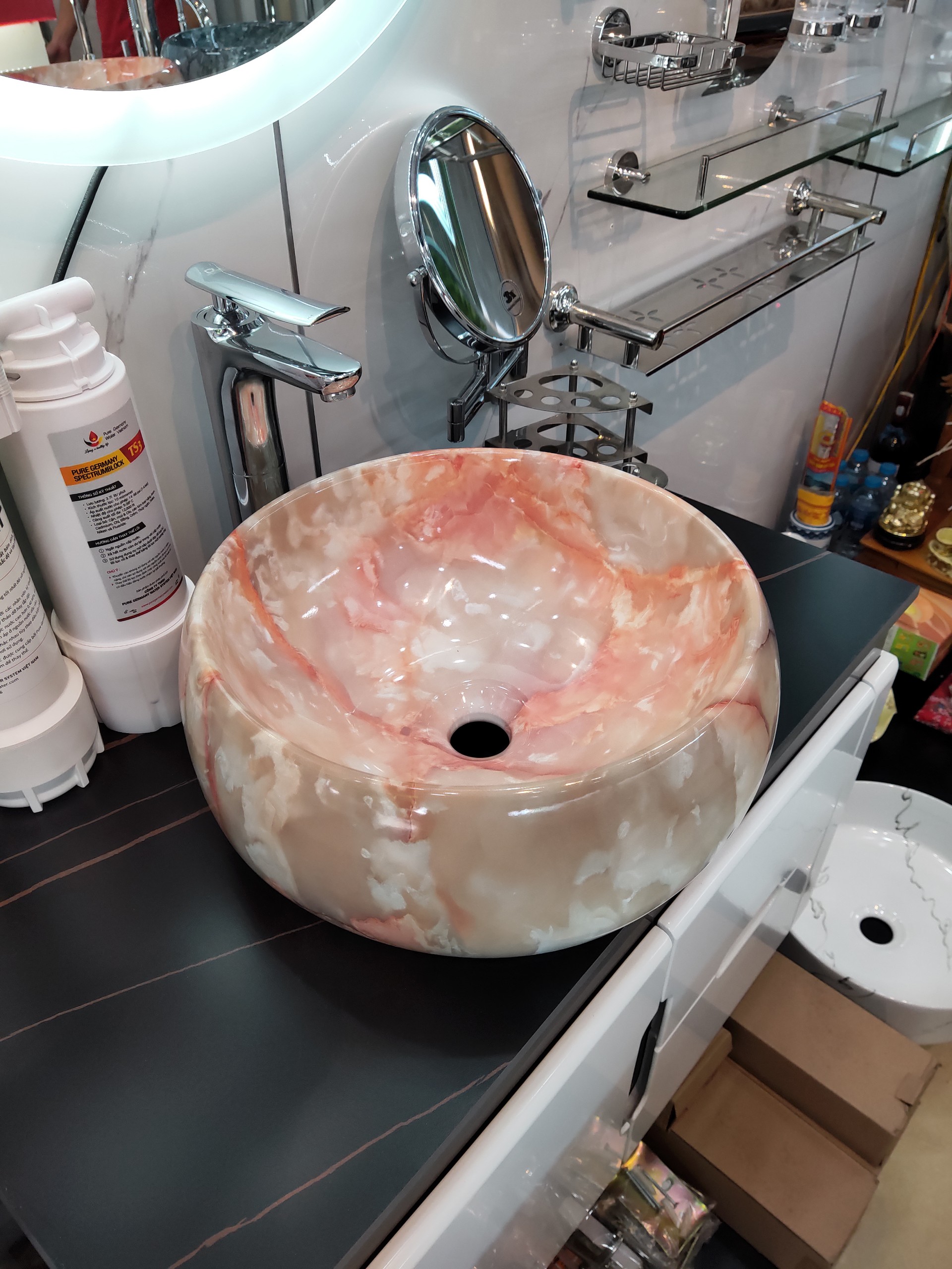 CHẬU LAVABO ĐẶT BÀN HÌNH TRÒN VÂN ĐÁ HỒNG CAO CẤP HT0807