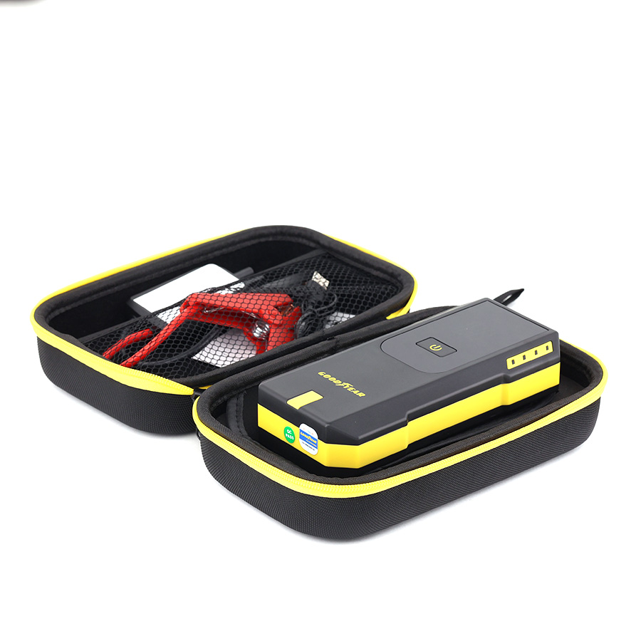 Bộ Kích Bình Cho Xe Hơi 670A GOODYEAR GY-5a358 Đa Chức Năng Sạc Dự Phòng 12000mAh Đèn LED Khẩn Cấp - Nhập Khẩu Chính Hãng