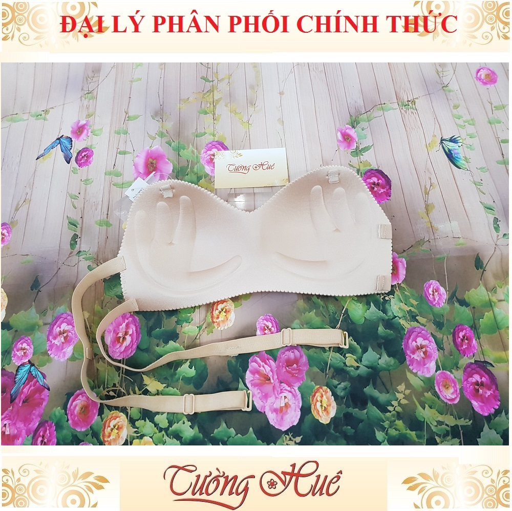 Áo bra su đúc cúp ngang cài bên hông không gọng, mút mỏng.