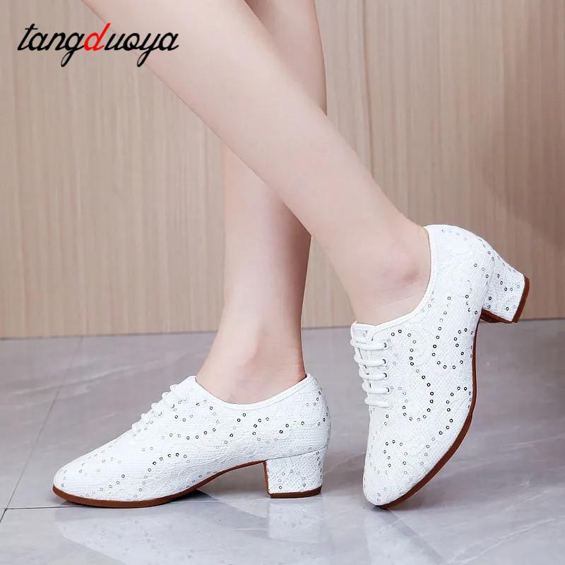 Giày thể thao khiêu vũ Phụ nữ Giày nhảy Latin Latin Modern Tango Dance Shoes dành cho phụ nữ Giày nhạc jazz màu đen trắng gót chân 3/5cm Color: 3cm outdoor white Shoe Size: 38