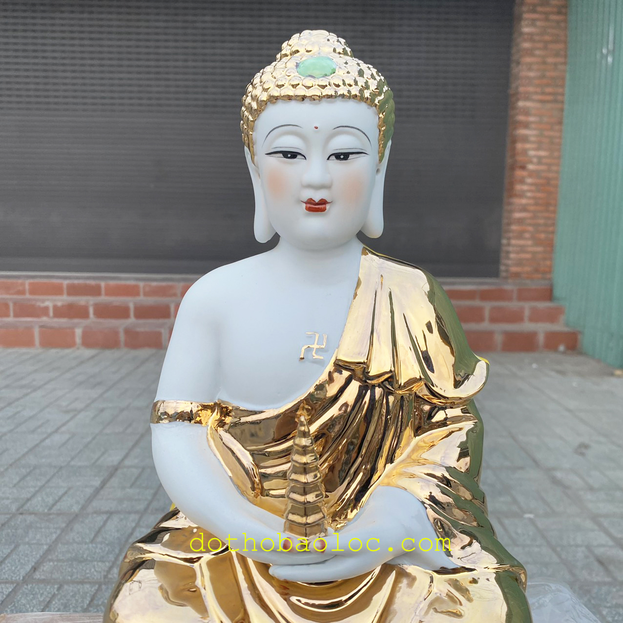 Tượng Phật Thích Ca Mâu Ni ngồi trên đài sen bằng sứ cao cấp – Cao 37cm