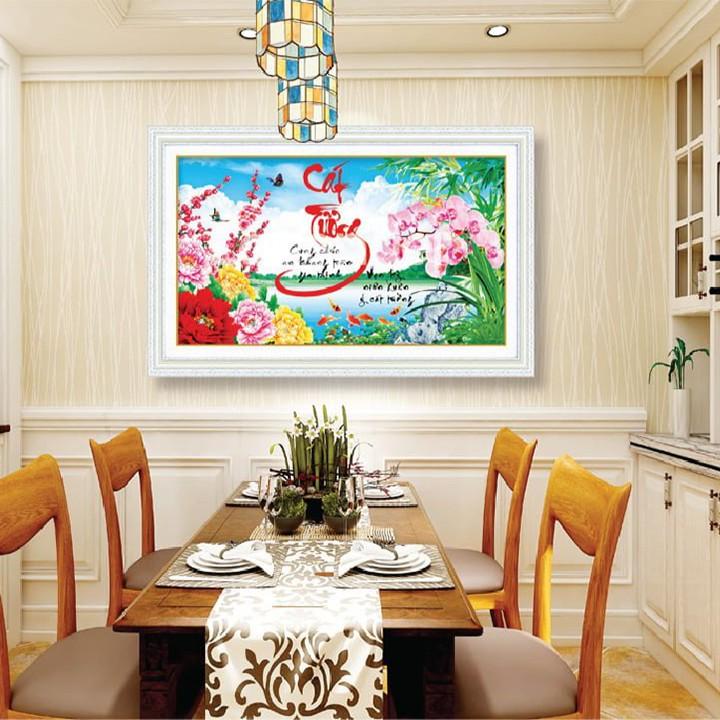 Tranh thêu cá cát tường hoa cảnh LV3118 - kích thước: 79 * 47cm.