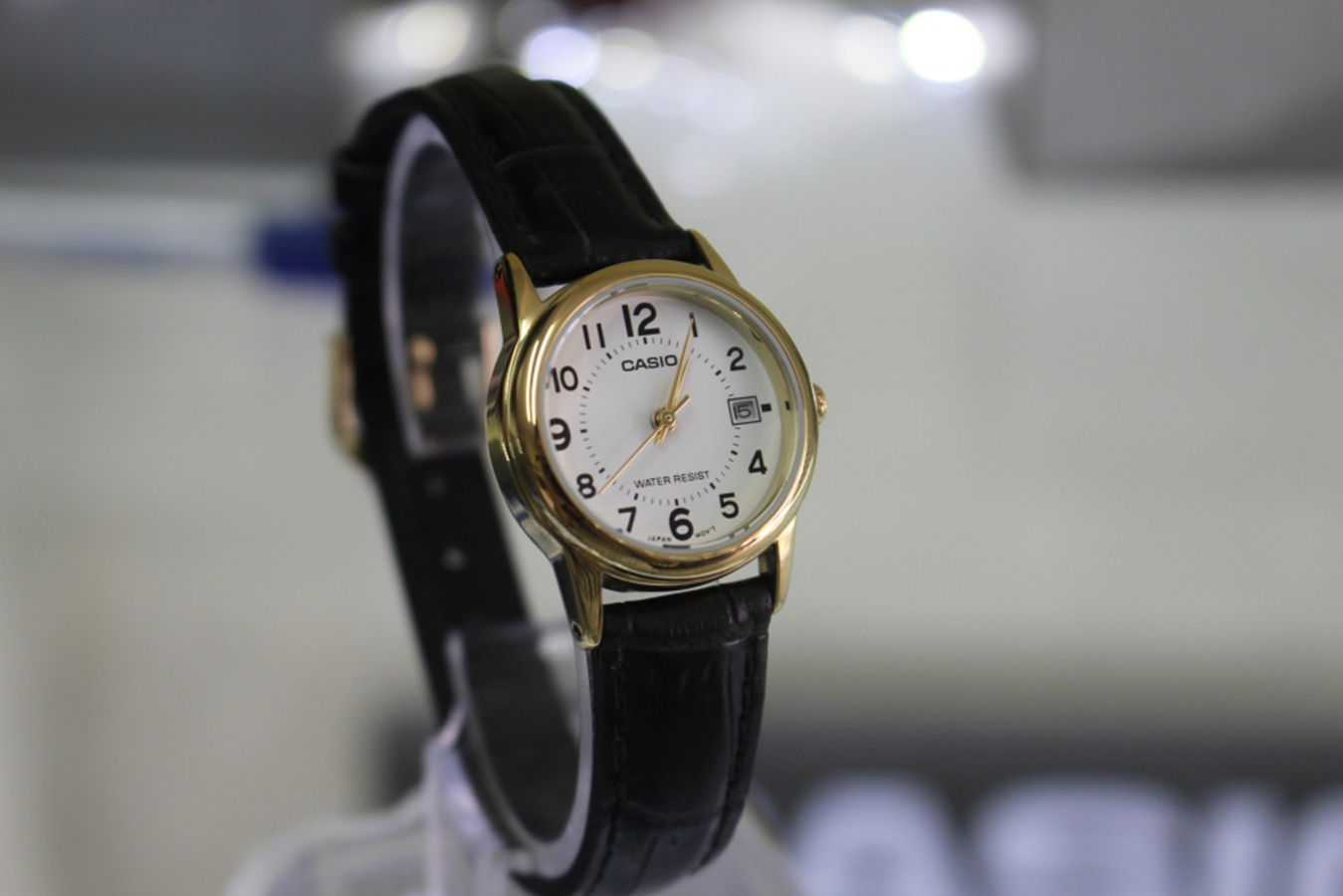 Đồng Hồ Nữ Dây Da Casio LTP-V002GL-7BUDF