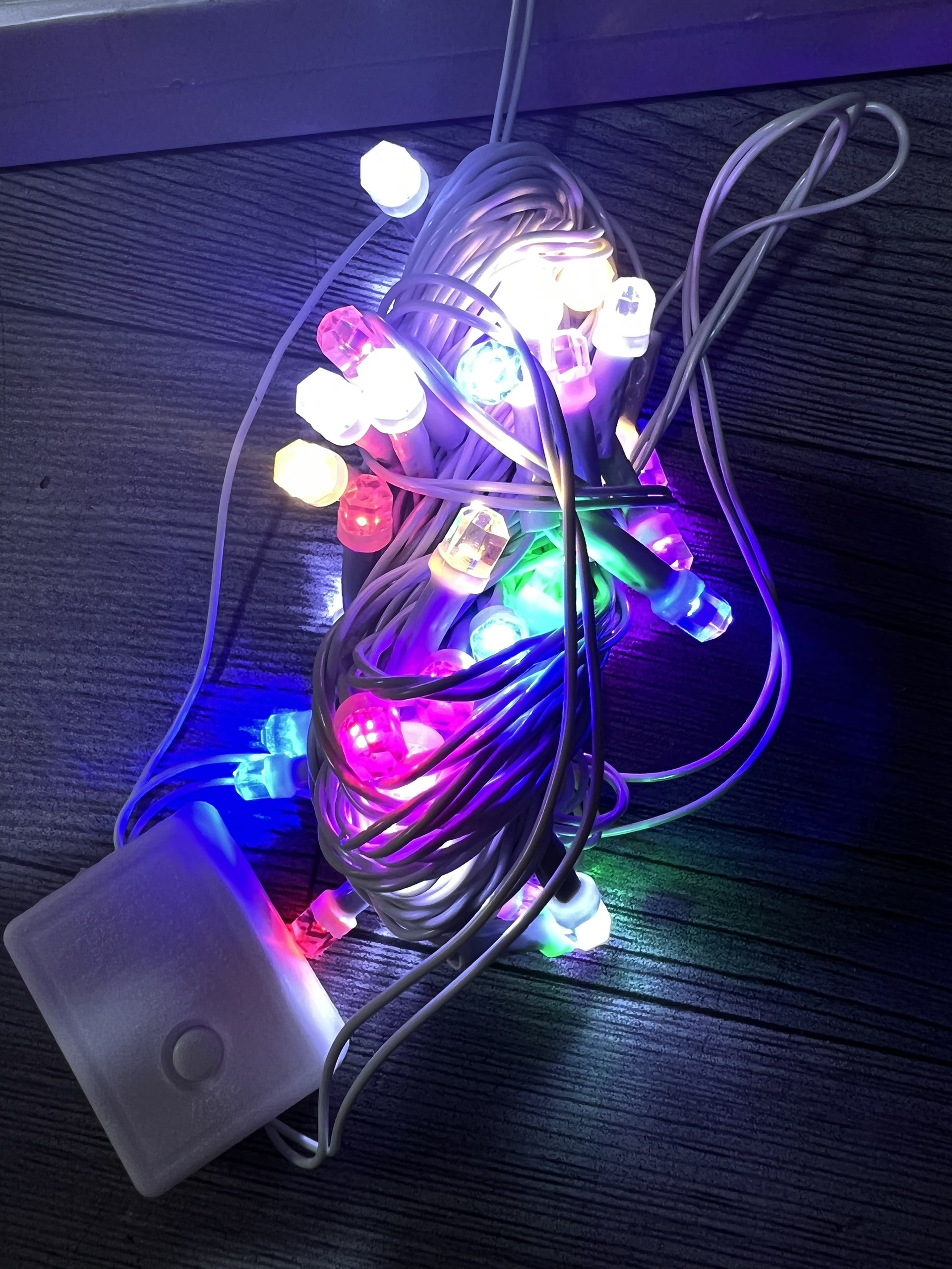 Đèn led chóp lục giác có hộp điều chỉnh chóp - dây dài 8m
