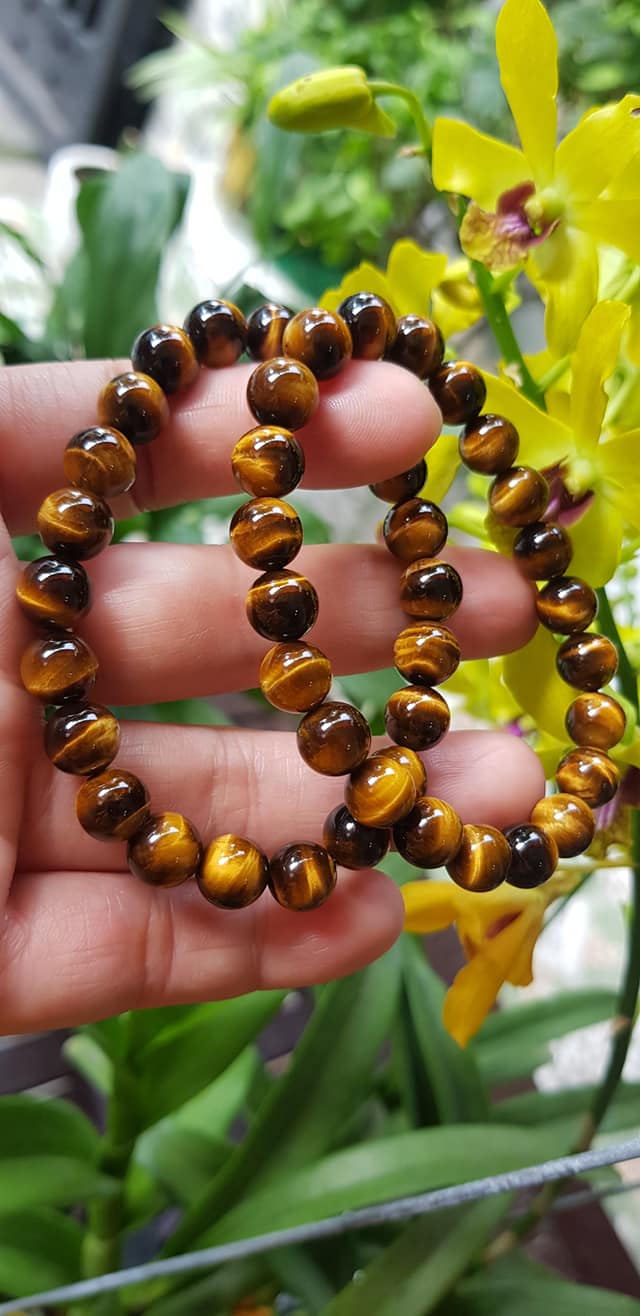 Vòng tay phong thuỷ may mắn nữ đá mắt hổ tự nhiên vàng nâu bóng mượt đẹp Size nữ vòng hạt 8mm Vòng hợp nữ mệnh kim mệnh thổ mệnh Thủy đeo tay đẹp ạ