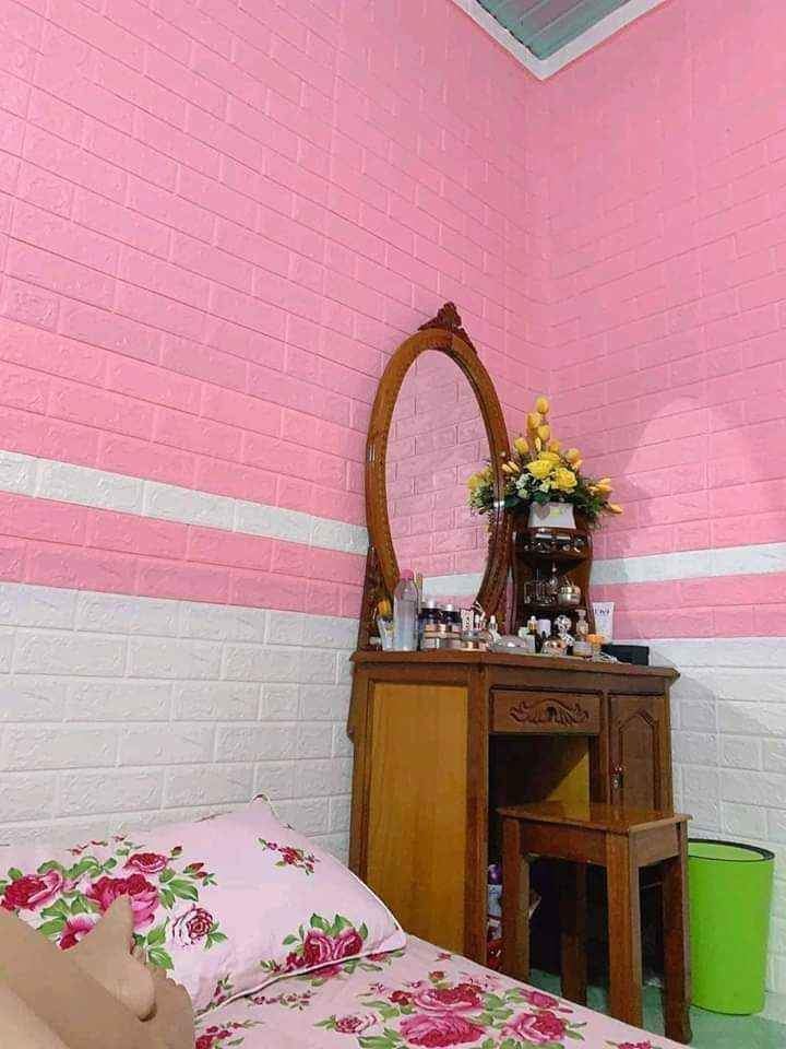 Bộ 5 Tấm Xốp Dán Tường Gạch Dày 4mm Hồng Nhạt 70cmx77cm