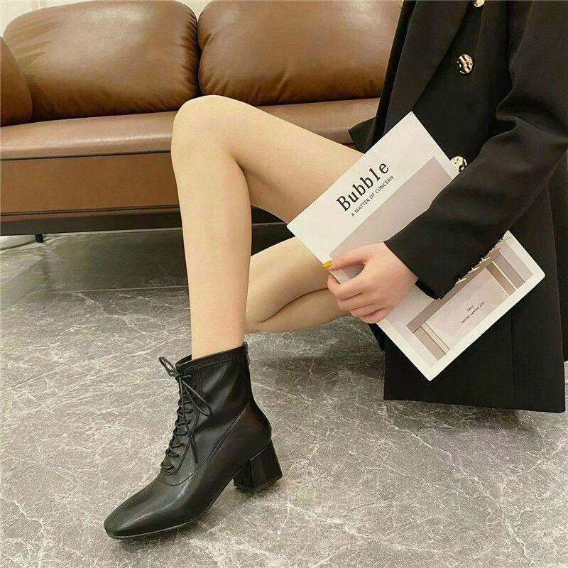 Giày boot nữ mẫu mới