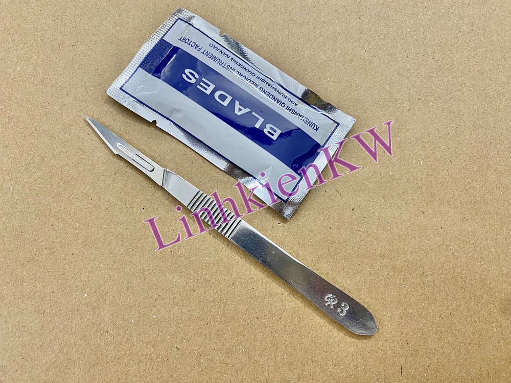 Tay cầm số 3 và 10 lưỡi dao số 11 mới 100%