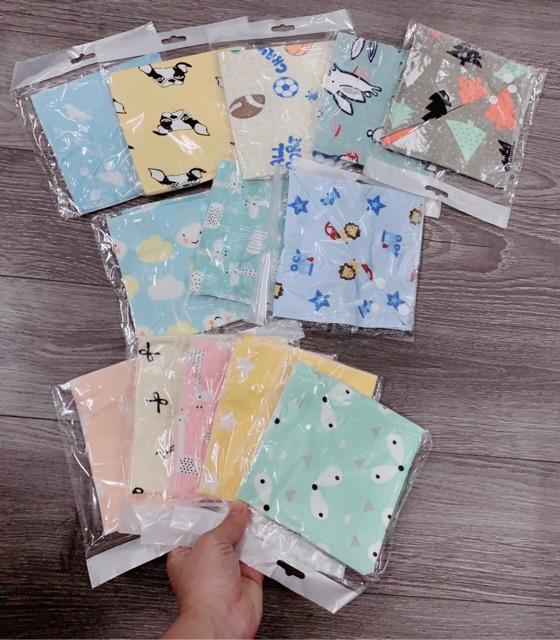 SET 5 yếm 100% cotton NỀN MÀU bé