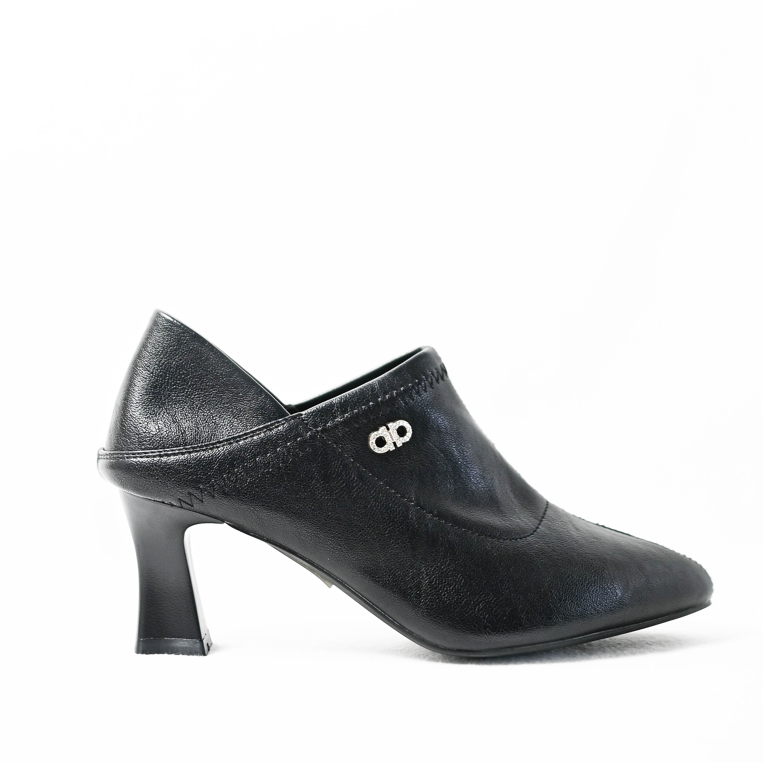 Giày boot cao gót cổ thấp nữ