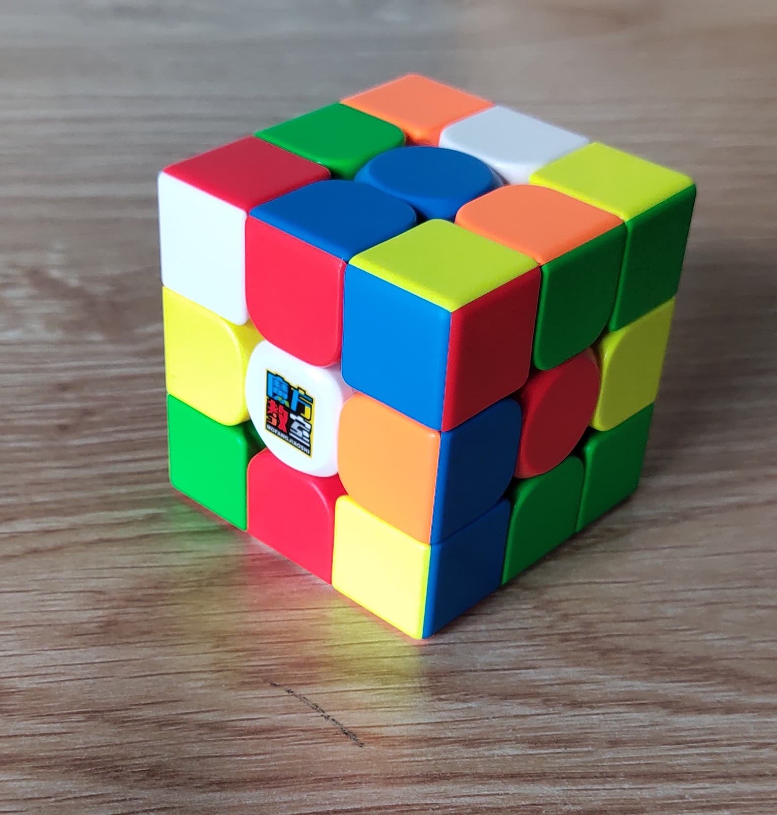 Rubik Meilong 3x3 M (có trang bị nam châm)