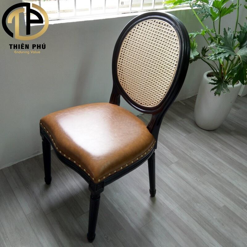 Ghế ăn tân cổ điển gỗ sồi, tựa mây nhân tạo phong cách Indochine sang trọng