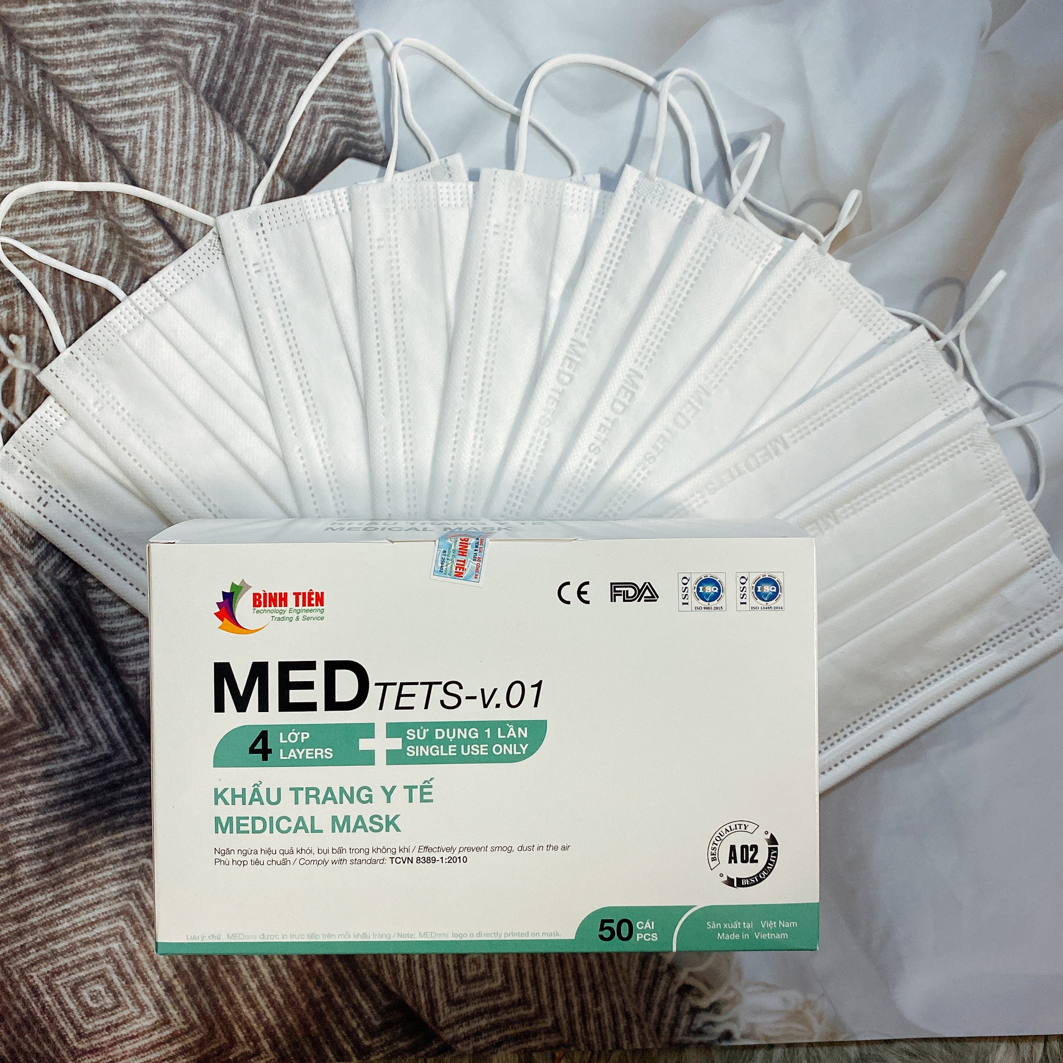 Khẩu trang y tế khán khuẩn, kháng virus 4 lớp MED - Hàng chính hãng được bộ y tế cấp phép ( Bình Tiên )