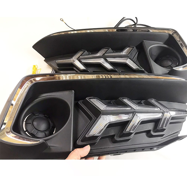 Độ Đèn Led Cản Trước Có Đèn Hình Xương Cá Dành Cho Xe Honda Civic RS 2018-2020