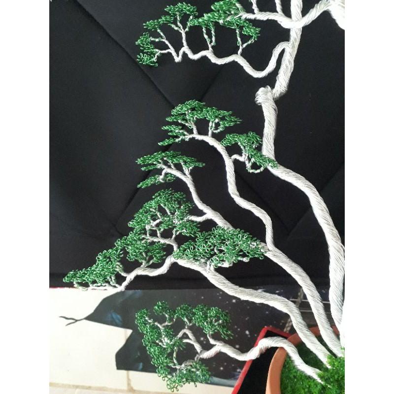 cây bonsai handmade bằng nhôm mạ màu.