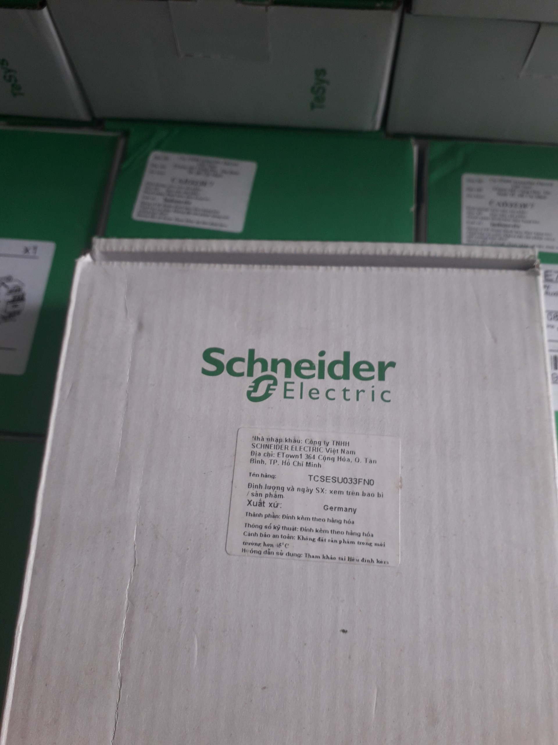 TCSESU033FN0 - Bộ chuyển mạch Ethernet công nghiệp 3 cổng Schneider