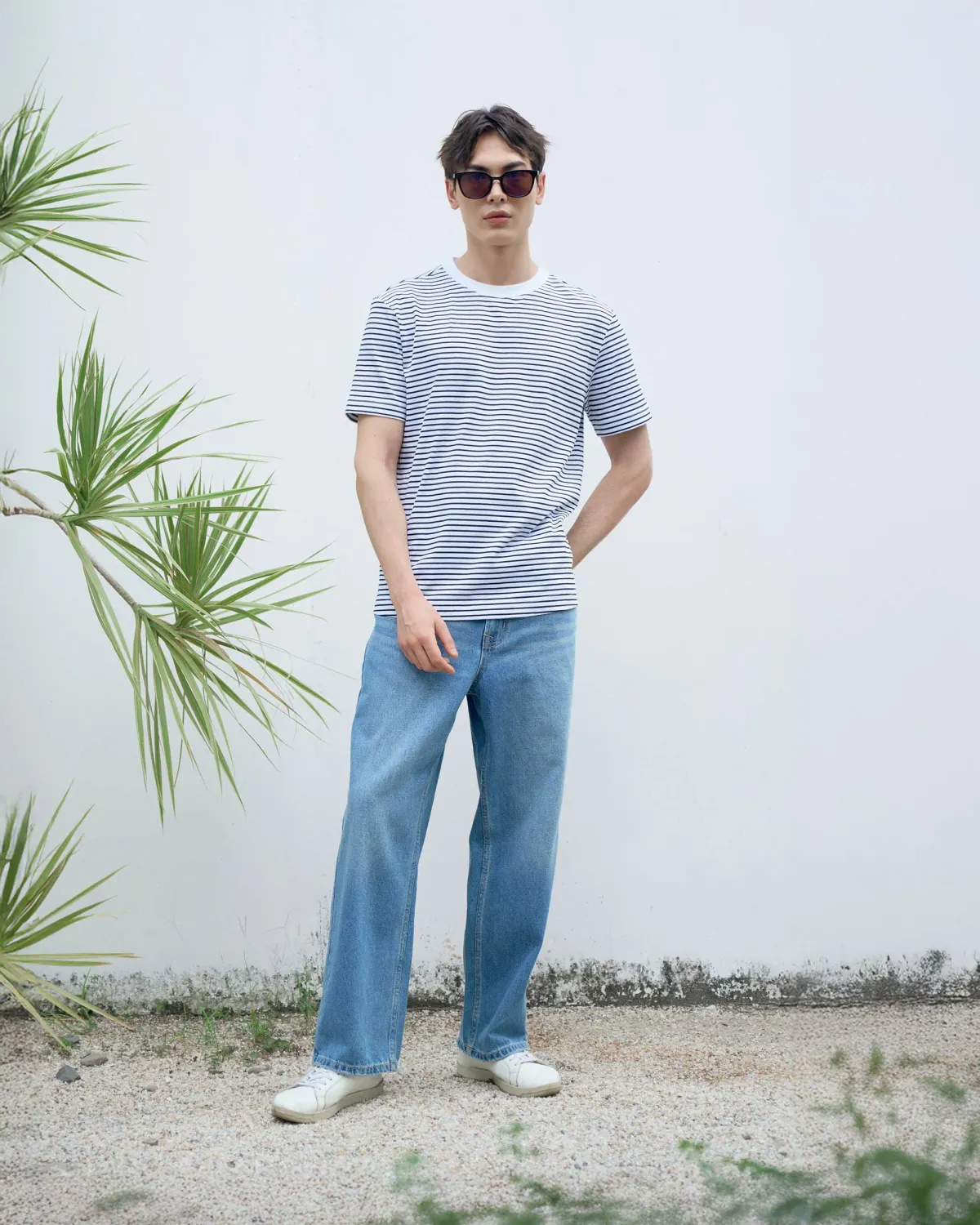 Quần jean nam ống suông nhãn vải Form straight - RT 10S25DPA008 | ROUTINE CÀ MAU