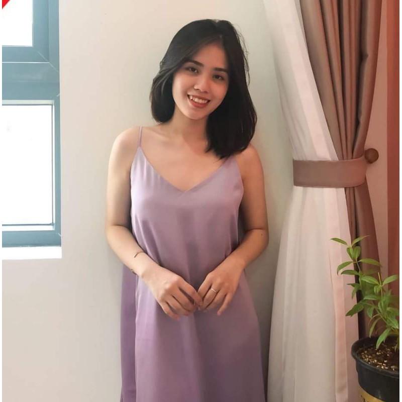 Váy ngủ lụa trơn dáng dài 2 dây tặng kèm chip ren
