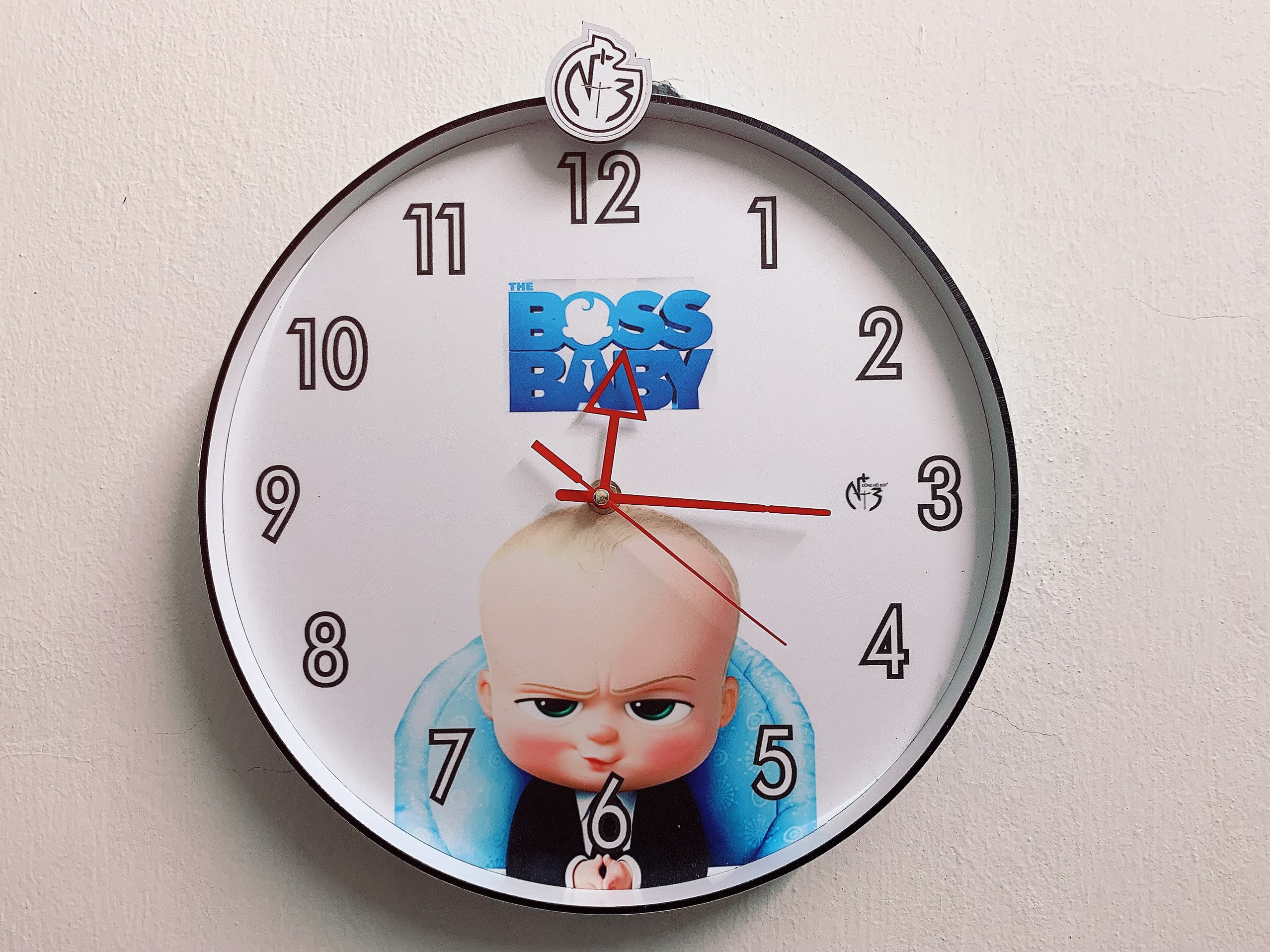 Đồng hồ trang trí treo tường độc đáo BOSS BABY, kim trôi, không gây tiếng ồn, sản xuất thủ công