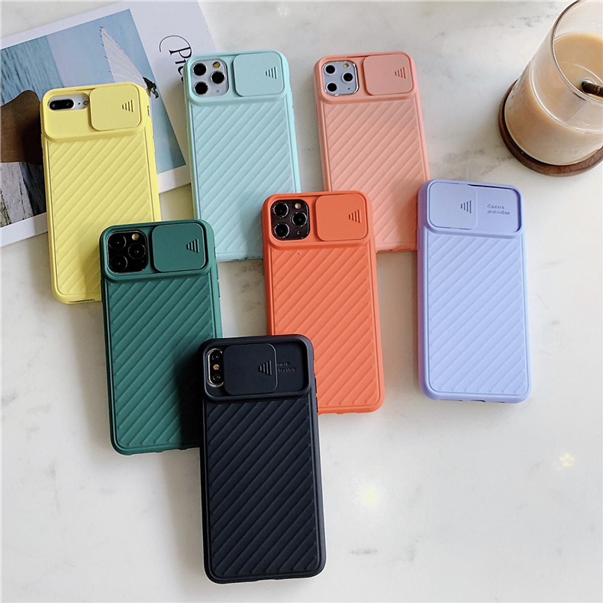 Ốp Lưng Silicon Có Nắp Che Camera Cho Iphone 11 Pro Max - Màu Ngẫu Nhiên