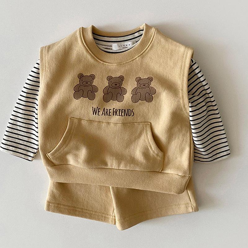 2021 Thu Mới Bộ Quần Áo Bé Trai Bé Set Bộ Tay Dài Sọc Áo + Hoạt Hình In Áo + Quần Short 3 chiếc Toddker Bé Gái Phù Hợp Với