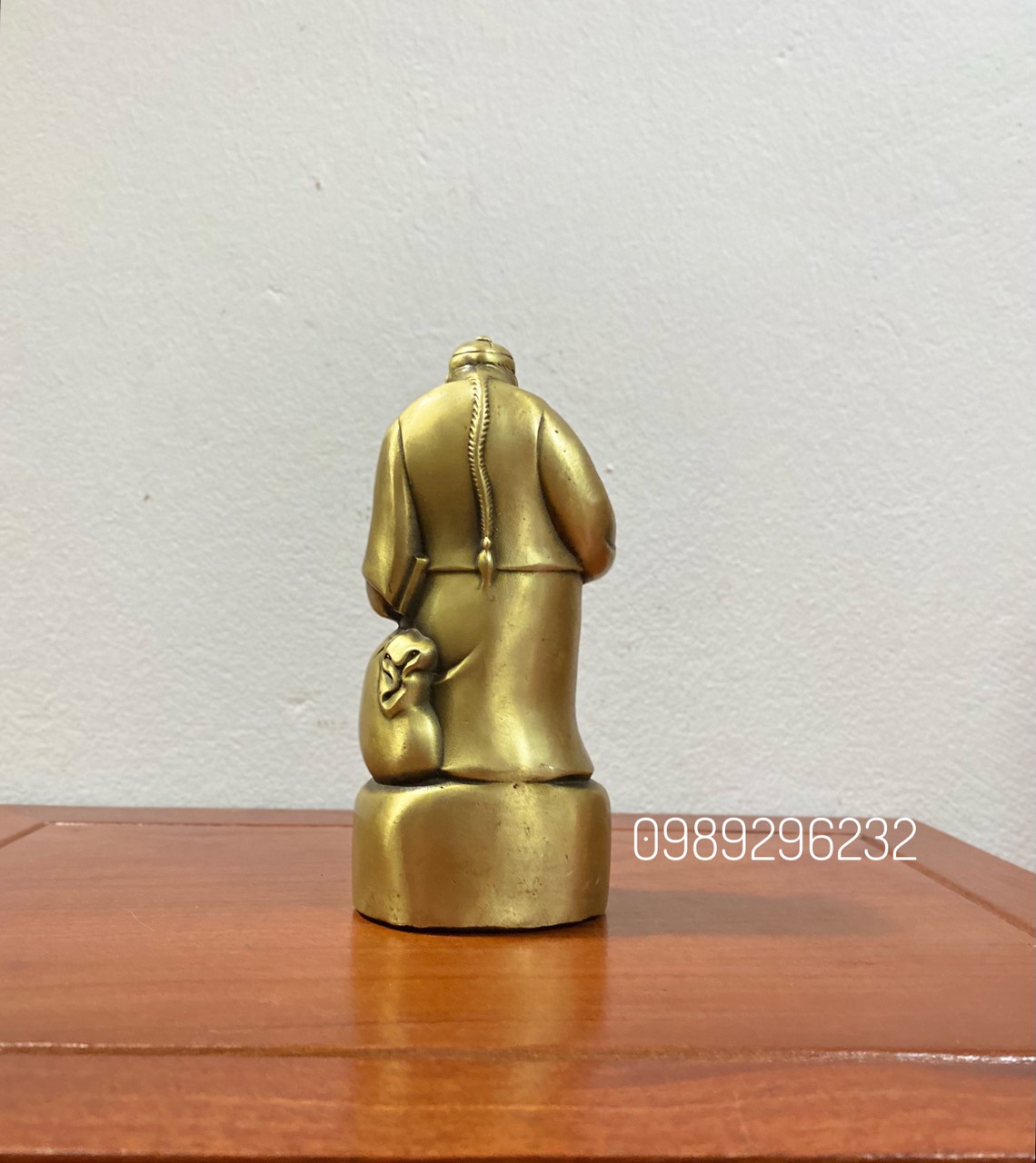 Tượng Ông Quản Gia Quản Tài bằng đồng vàng nhỏ - quản gia phong thuỷ