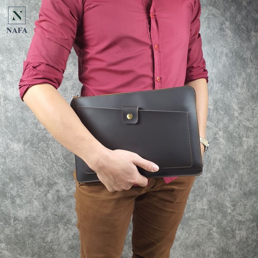 Clutch cầm tay nam, túi đựng macbook, ipad 12inch NAFA CL139 da bò sáp - màu nâu