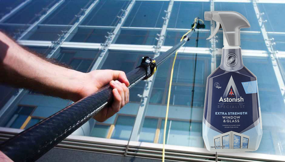 Bình xịt vệ sinh lau kính Astonish C6950 750ml làm sạch và chóng ố bám bụi trên kính nhà cửa, lau nhanh sạch chóng động hạt nước, làm sạch nhiều bề mặt khác như màng hình tivi, máy tính