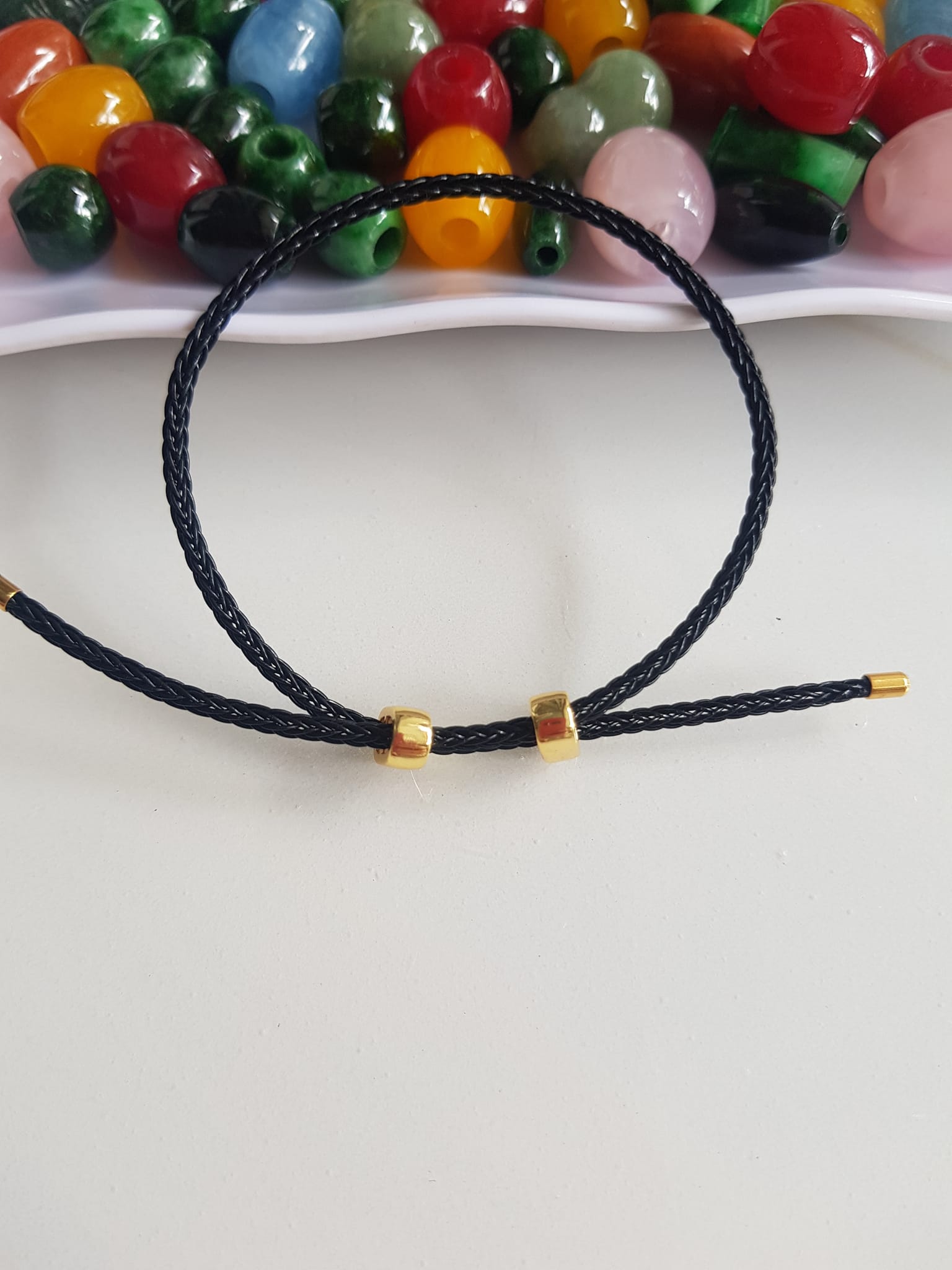 Dây thun ĐEN dẻo phối vòng tay hạt lu thống Size dây ĐEN 2mm Nữ đã có hạt lu thống thì đây chính là sợi dây thun phối với hạt lu thống đeo xinh ạ