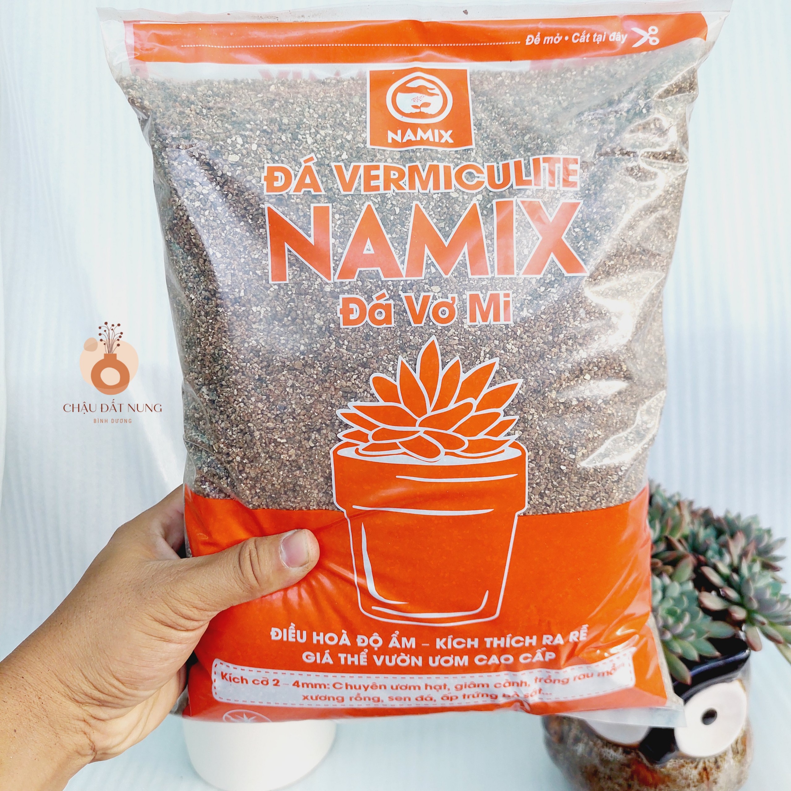 [100gram] Đá Vermiculite size 2-4mm, điều hòa độ ẩm - kích thích ra rễ - 100gram