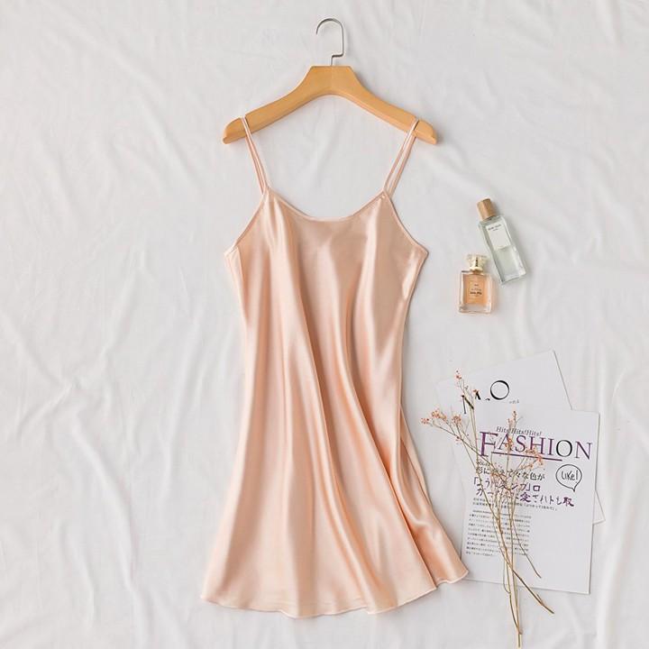 Váy ngủ hai dây đơn giản màu xanh dương có thể mặc lót trong