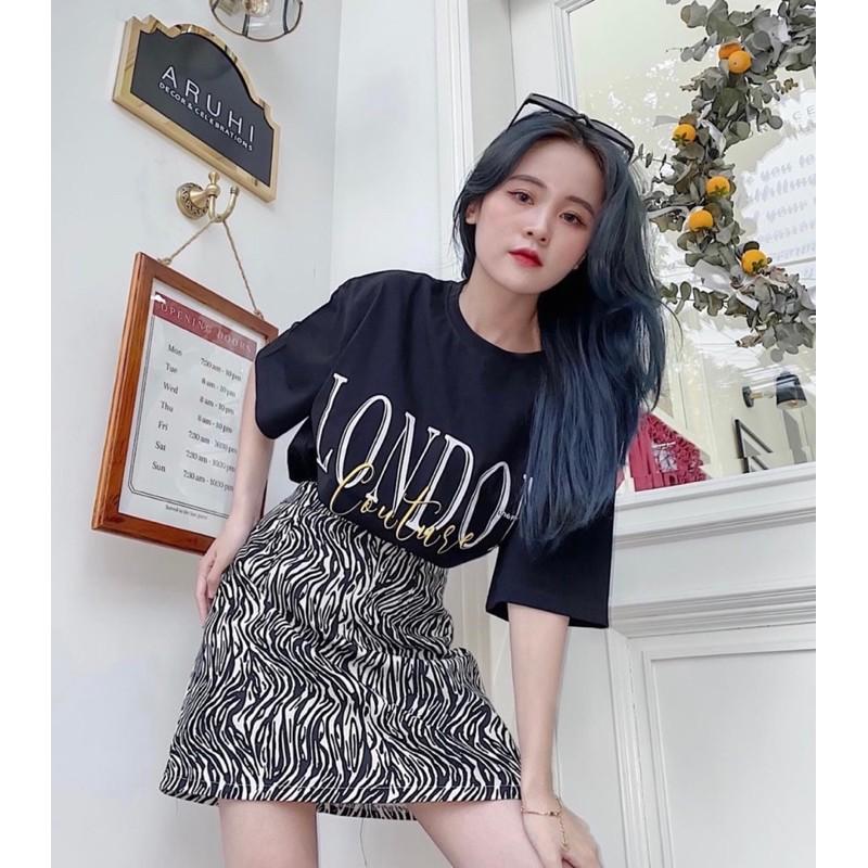 Set áo thun trắng + chân váy da beo