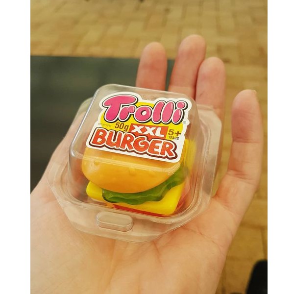 Hộp 24 viên Kẹo dẻo Trolli Burger XXL 50gr