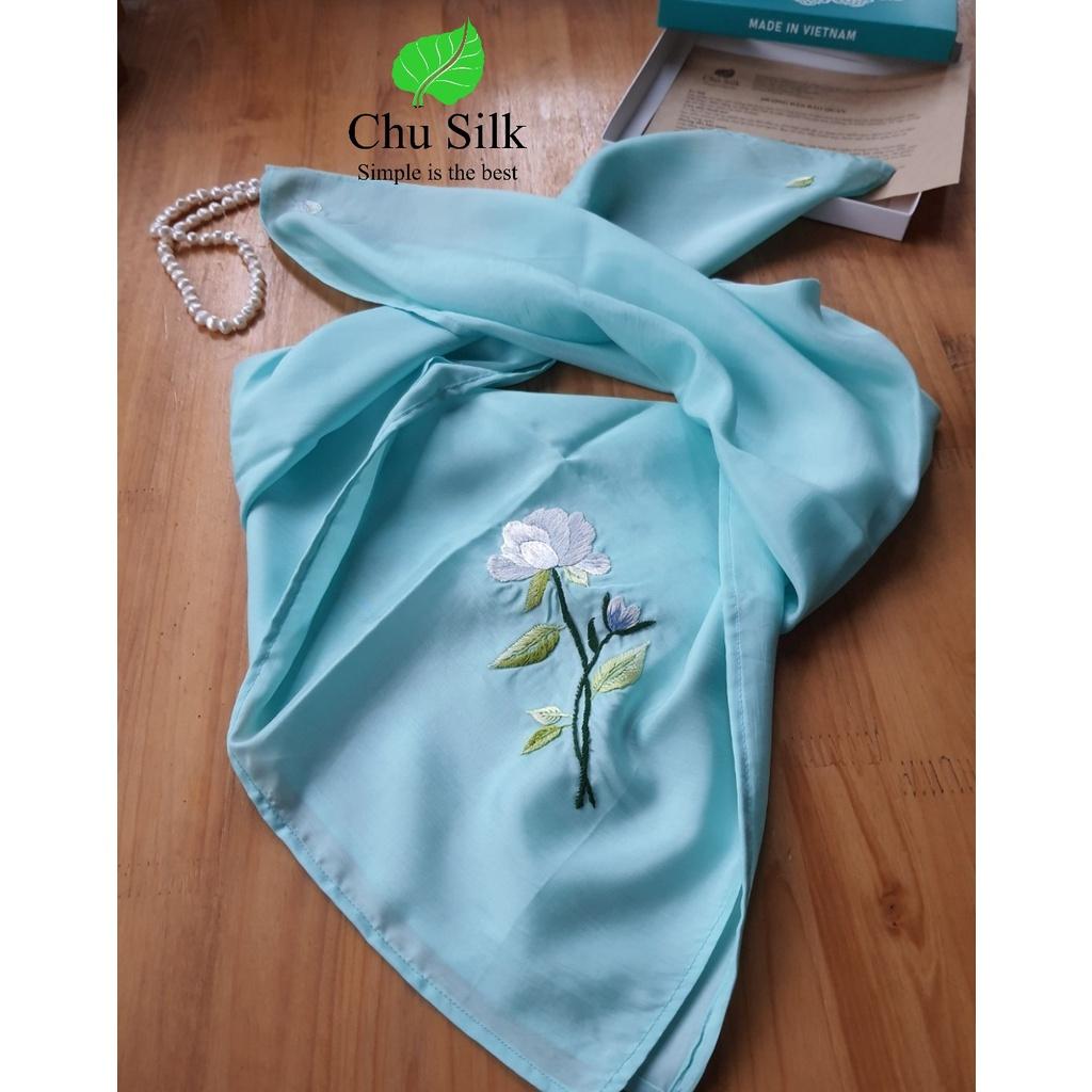 KHĂN LỤA VUÔNG TƠ TẰM THÊU TAY