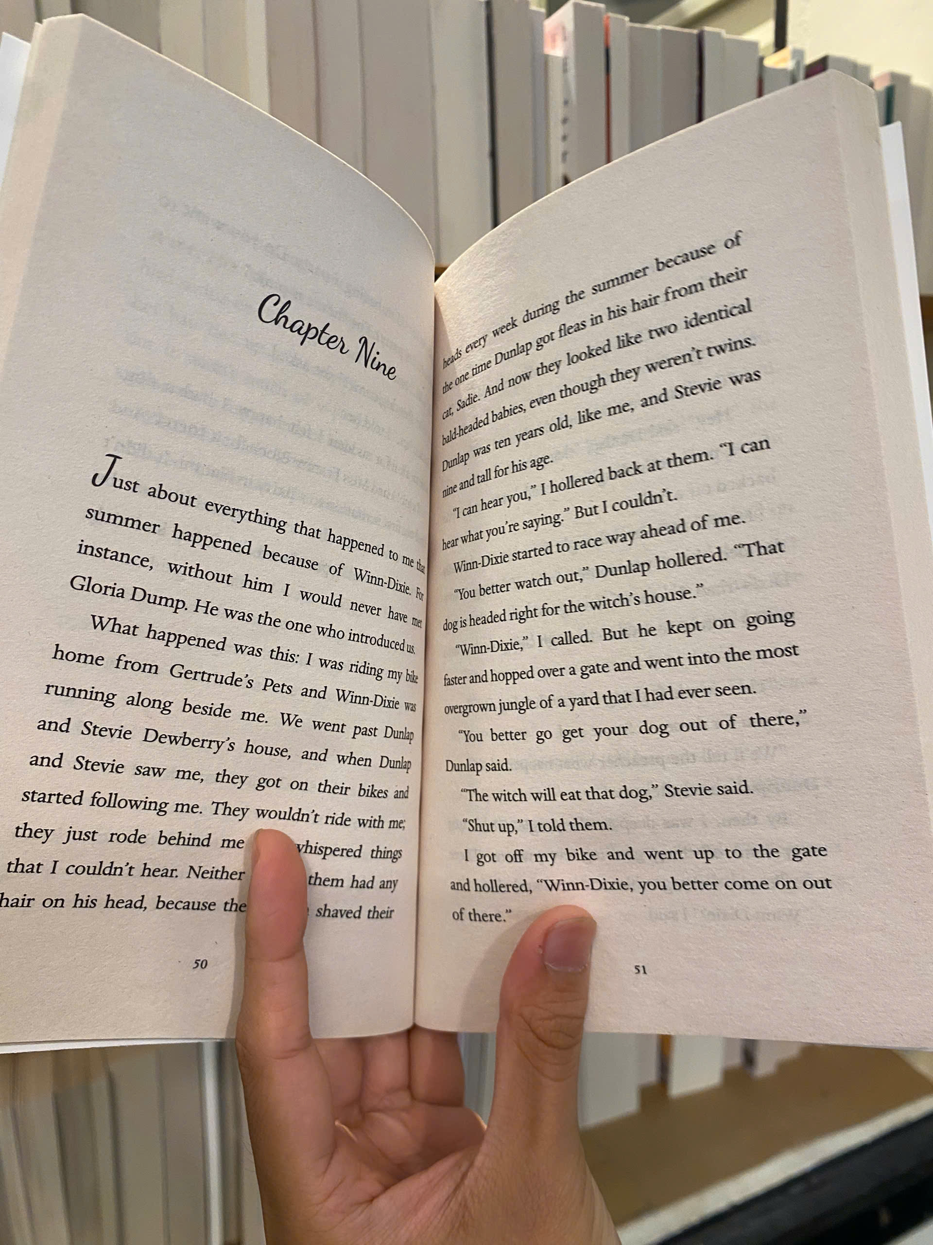 Sách - Because of Winn Dixie by Kate DiCamillo - Fiction/Childrens book in English - Ngoại Văn